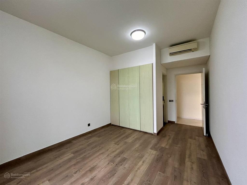 Bán căn hộ the estella 3 phòng ngủ + 1 phòng giúp việc  171m2  sổ hồng sẵn