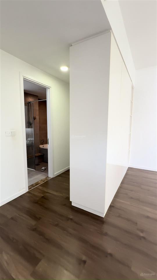 4 phòng ngủ  tháp thương mại  view nội khu estella heights  chỉ 90 triệu/th  vào ở ngay
