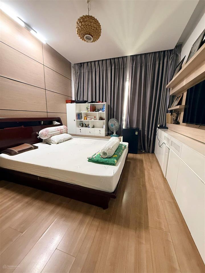 Bán gấp căn hộ 124m2  the estella  view nội khu estella heights  chỉ 12 tỷ 5 all in
