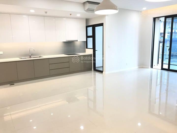 Căn hiếm! estella heights  2 phòng ngủ  nội thất cơ bản  vào ở ngay chỉ 31 triệu