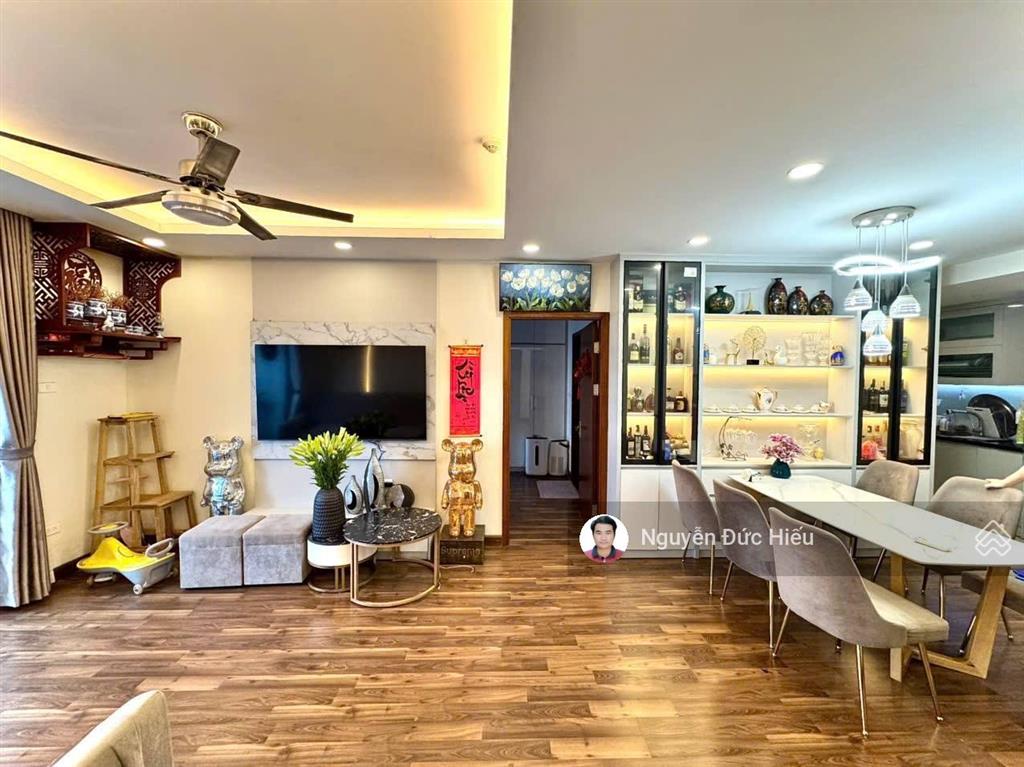 Cho thuê chung cư ct kđt văn quán 78m2, 2 ngủ, 2 vs chỉ 11 tr