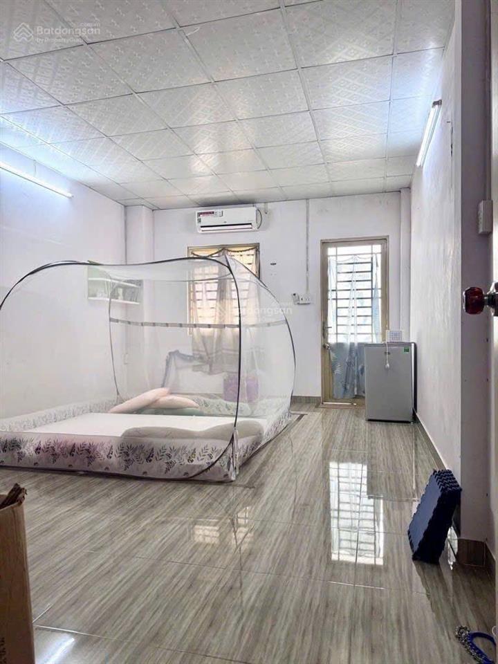 Nhà bán mt đường số 4 kdc nam hùng vương, 4x20m, 2 tầng, dân cư đông đúc, tiện ích vip đầy đủ