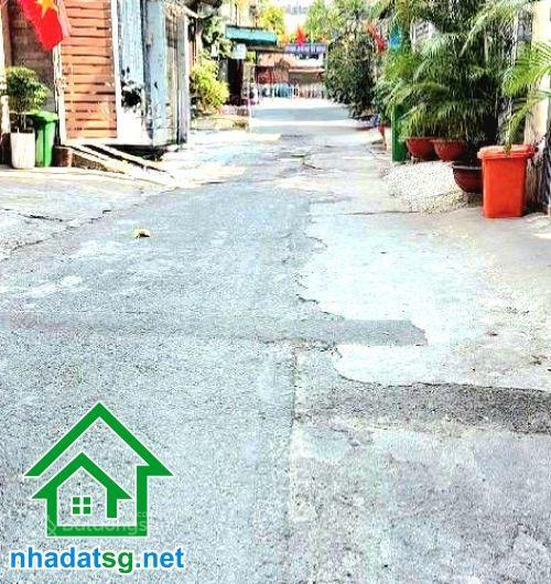 Chỉ 5,9 tỷ hẻm nội bộ vip đường 6m nhà 4 tầng mới đẹp  4pn 5wc  p. thờ