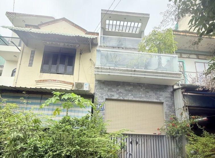 Nhà song hành 72m2 , thoáng sáng , mua ở hoặc cho thuê kinh doanh , vị trí đẹp , tiện ích full