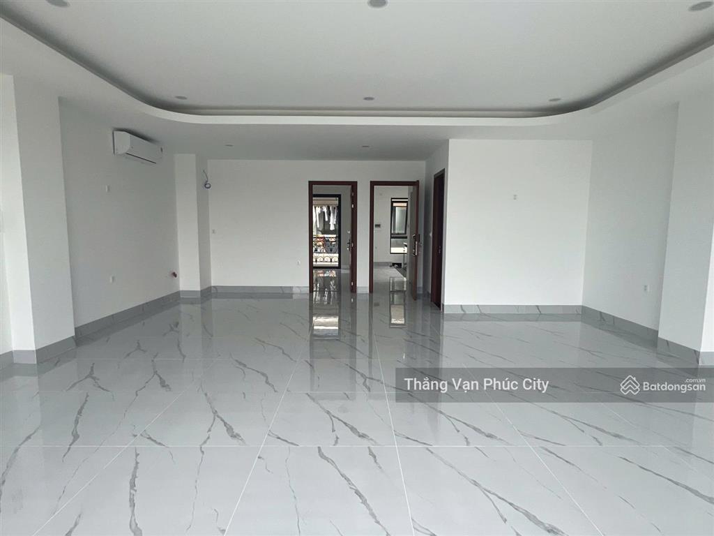 Chủ kẹt tiền bán nhà vạn phúc city, 7x19,5m giá 27 tỷ 2 gần ngân hàng vietcombank, kênh sông trăng