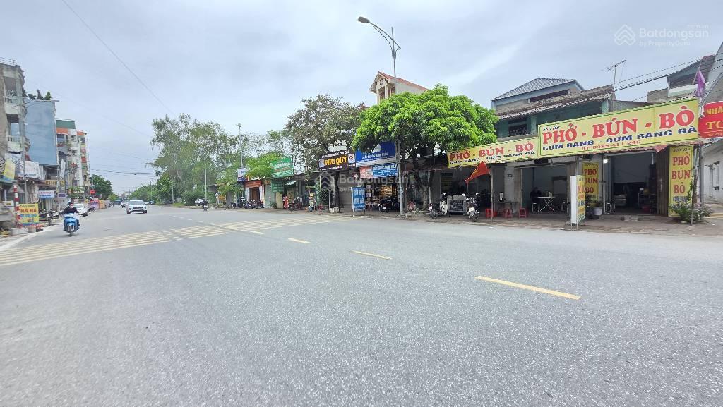 Lô góc  trục chính thông số vàng 62m  mặt tiền 5.6m  dài 11m. đường rộng thênh thang 22