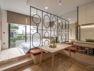 Cho thuê chdv luxury ban công full nội thất  trần hưng đạo quận 1 gần chợ bến thành, bitexco