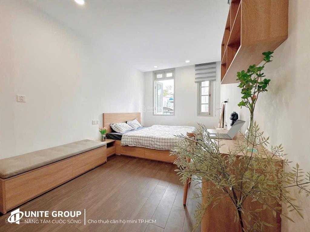 Cho thuê studio cửa sổ thoáng, full nội thất, thang máy quận 10 gần vạn hạnh mall, vincom 3/2