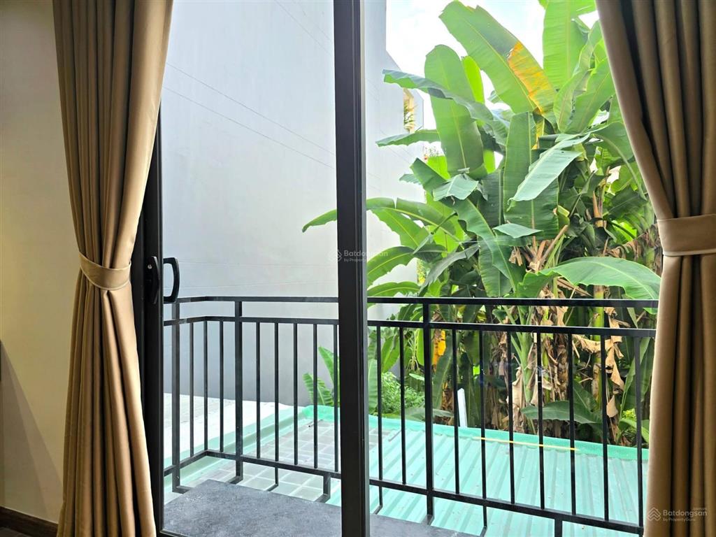 Cho thuê căn hộ quận 1 cống quỳnh  gần bùi viện, bến thành  full nội thất, ban công, an ninh 24/7