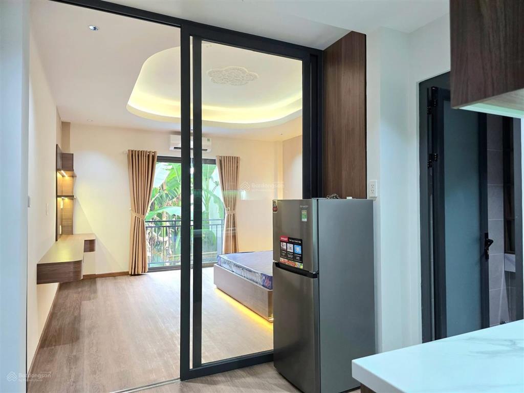 Cho thuê căn hộ quận 1 cống quỳnh  gần bùi viện, bến thành  full nội thất, ban công, an ninh 24/7