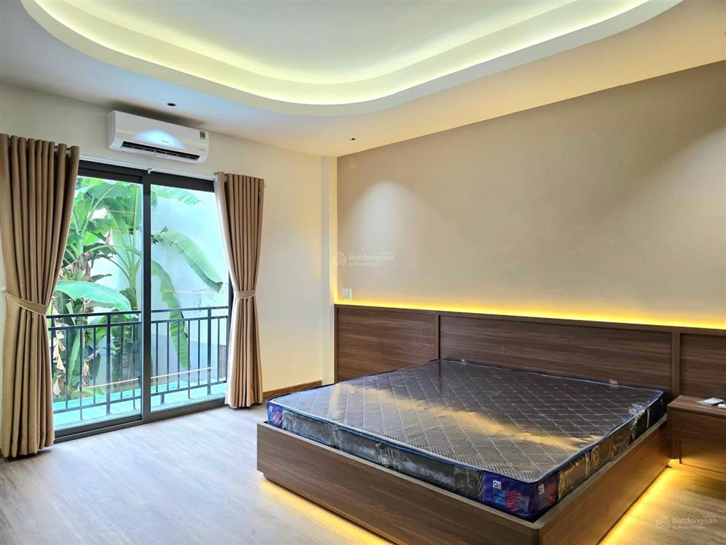 Cho thuê căn hộ quận 1 cống quỳnh  gần bùi viện, bến thành  full nội thất, ban công, an ninh 24/7