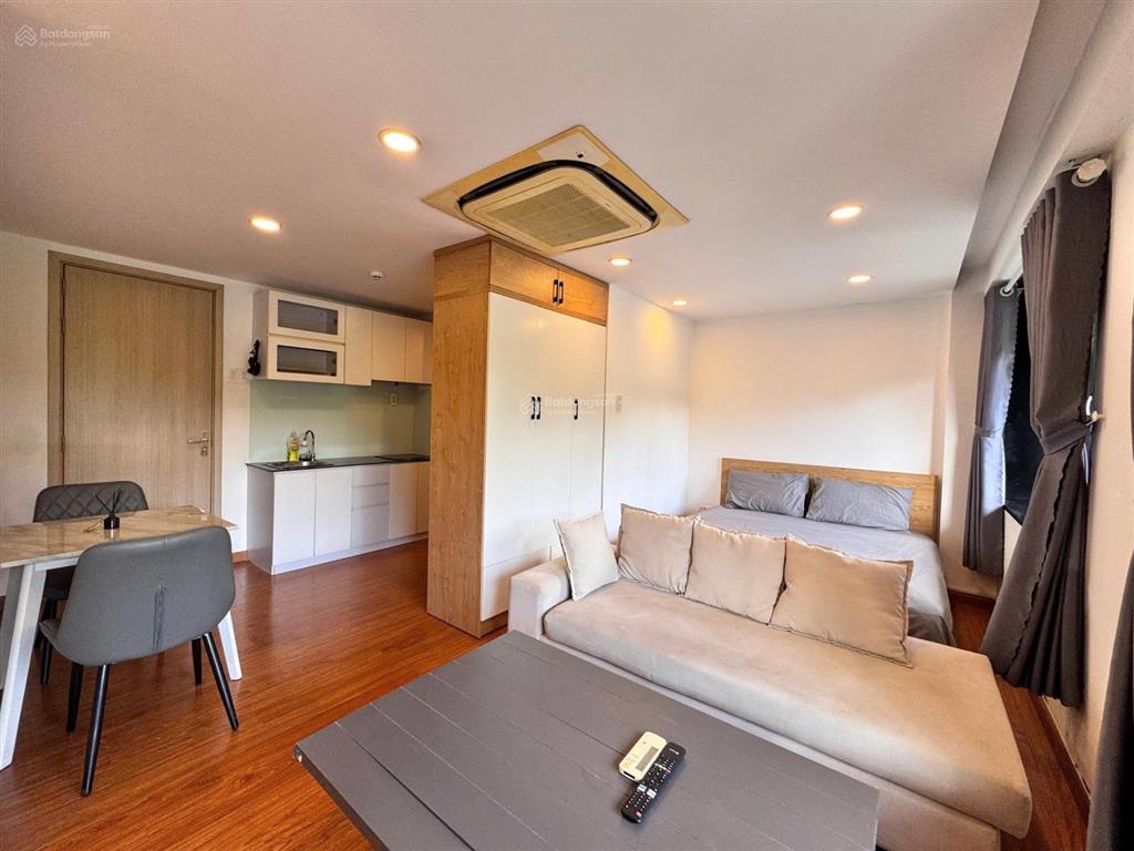 Cho thuê căn hộ quận 10  full nội thất, đầy đủ tiện nghi gần đh bách khoa, vạn hạnh mall