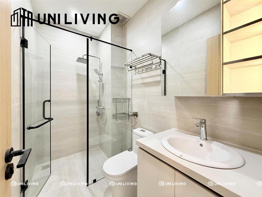 Cho thuê căn hộ studio  ban công, full nội thất máy giặt riêng, gần bến thành, bitexco, takashimay