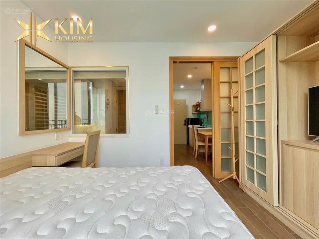 Cho thuê căn hộ quận 1  1pn 45m2 thang máy, full nội thất gần chợ bến thành