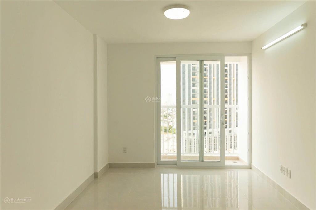 Cần bán nhanh căn hộ 2pn 2wc tara giá chỉ 3,880 tỷ, hỗ trợ vay ngân hàng sang tên nhanh gọn