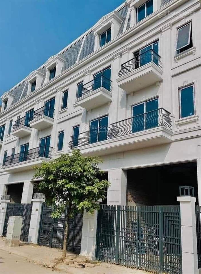 Bán nhà biệt thự liền kề 4pn, 4wc tại khu đô thị happy land 15 đông anh, 9,9 tỷ, 70m2