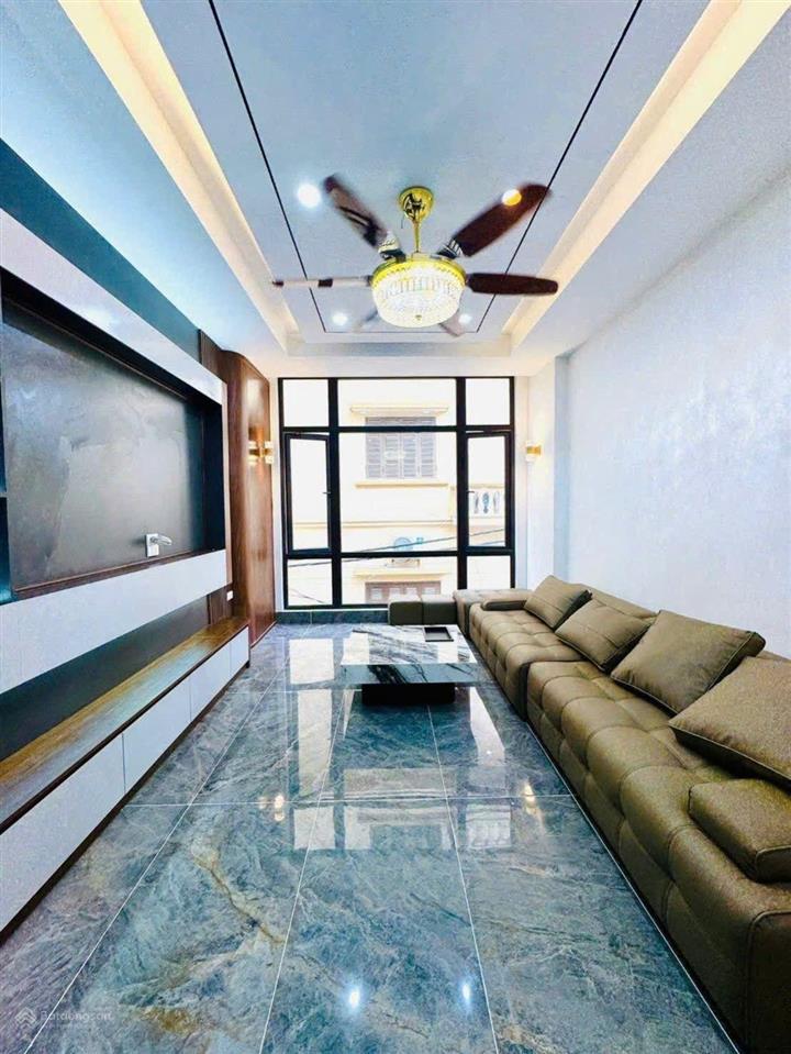 Bán nhà mặt phố bát khối, 16,4 tỷ, 50m2, ô tô, thang máy, hot!