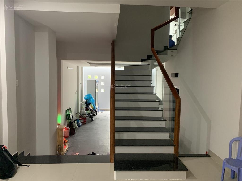 Bđs cho thuê hoặc ở gần chợ, bệnh viện, gần biển