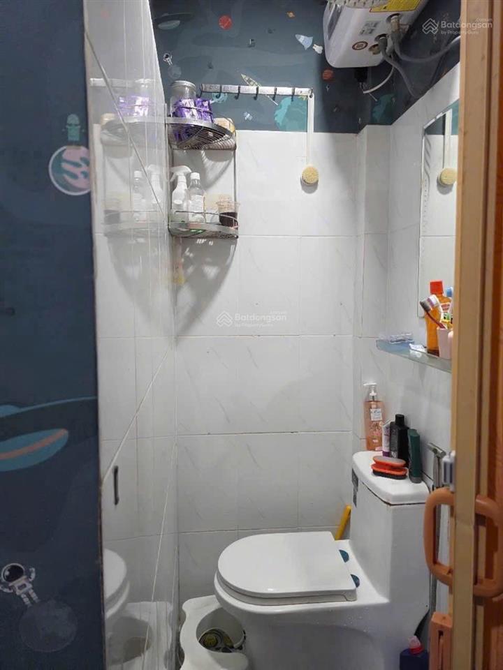 Nhà hẻm 14m2  1 phòng ngủ  đường lê quang định bình thạnh  giá 2.5 tỷ