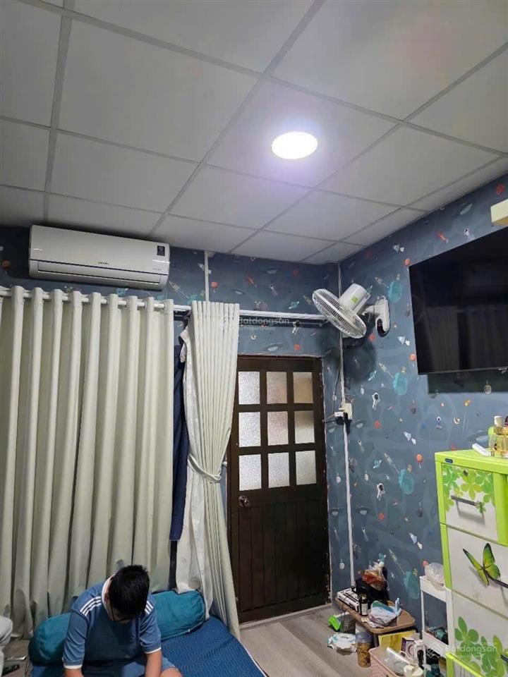 Nhà hẻm 14m2  1 phòng ngủ  đường lê quang định bình thạnh  giá 2.5 tỷ