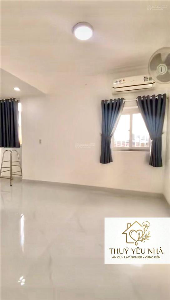 Chung cư phan xích long  70m2  thang máy  ngay khu sầm uất nhất quận phú nhuận  chỉ 4,9 tỷ