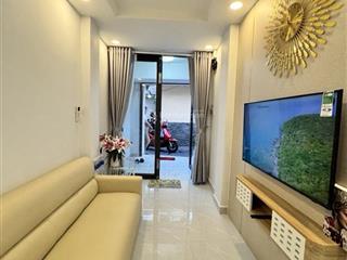 Hiếm  phú nhuận  hẻm xe hơi  30m2  2 tầng  chỉ 4.2 tỷ
