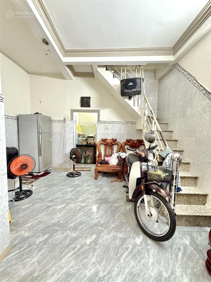 Bán nhà xô viết nghệ tĩnh, bình thạnh  4 tầng  25m2  chỉ 3,8 tỷ
