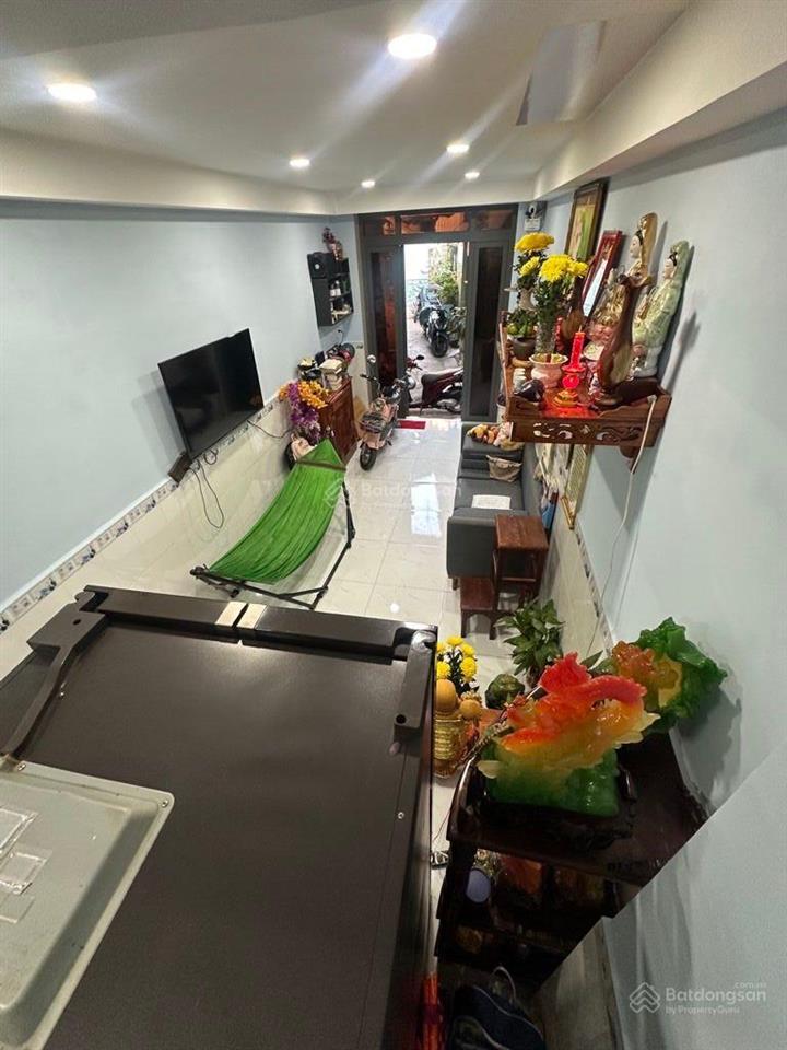Bán nhà riêng 5pn, 5wc, 57m2 tại tùng thiện vương, giá ưu đãi 5,7 tỷ