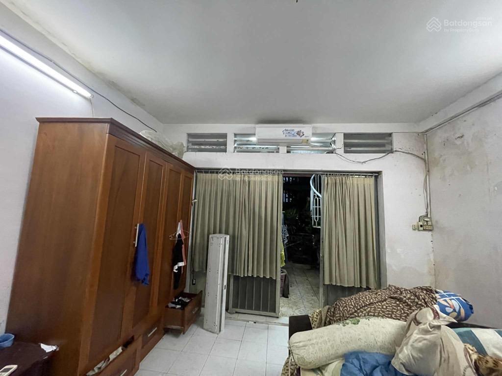 Chủ bán gấp nhà 64m2, chỉ 4.3 tỷ đường mễ cốc