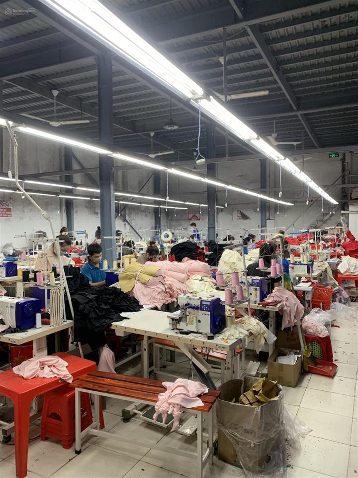 Thuê xưởng 32 triệu 500m2 thạnh lộc q12 (cách cầu an lộc 300m)