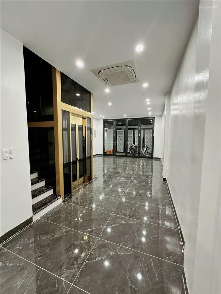 Bán nhà mặt phố tại đê trần khát chân, 28,5 tỷ, 80m2, 4pn, 5wc, hàng hiếm tại giá cực chất