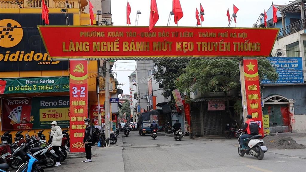 Lô bàn cờ 63m2 thổ cư  ô tô tránh mặt ngõ như mặt phố  2 bước ra phố sát ngoại giao đoàn