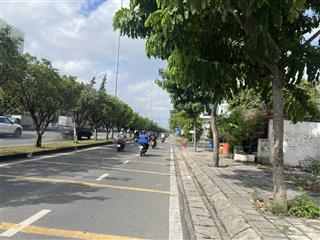 Bán đất, 360m2, mt võ văn kiệt  60m, ngang khủng 18m x 20m, sp cực hiếm