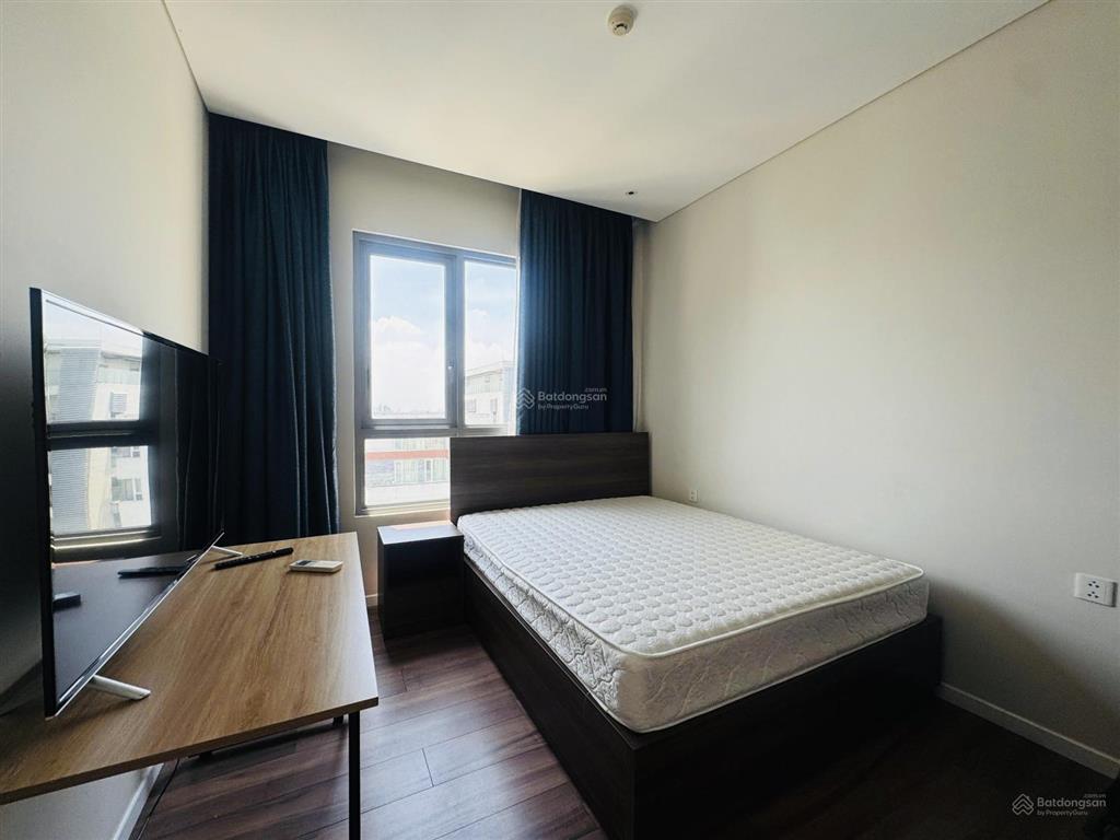 Hiếm! giá tốt 117m2. 41tr cho thuê căn hộ 3pn tầng cao view thoáng