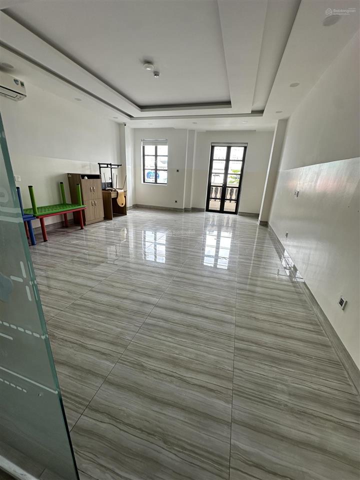 Nhà mặt tiền nguyễn văn lượng cityland park hills gò vấp  5x20m 5 tầng thang máy pccc máy lạnh