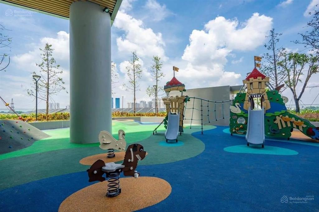 Em bán căn 91m2, 2ng+1, full đồ, tầng đẹp bên chung cư park kiara  kđt park city  0961 577 ***