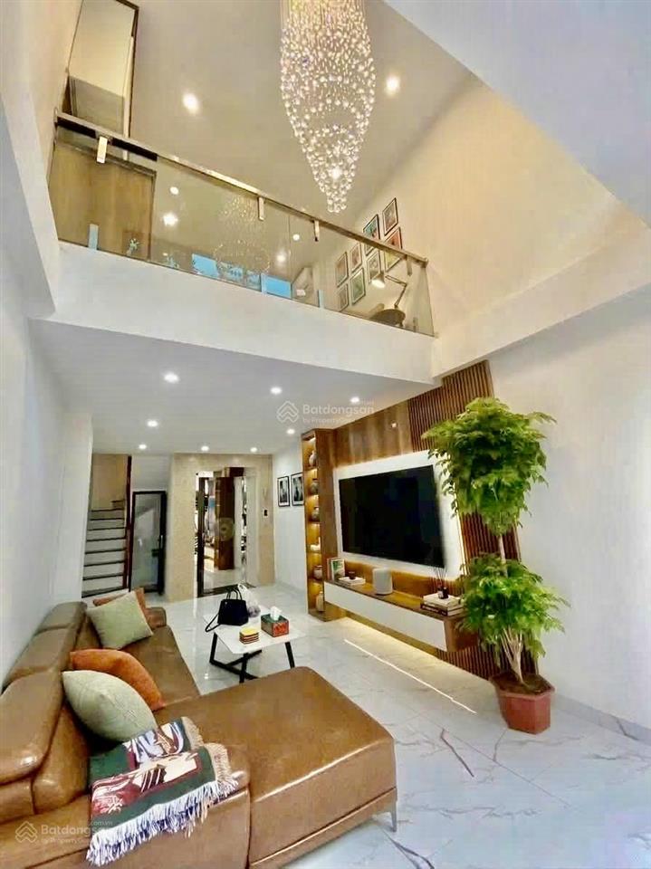 Siêu phẩm lô góc phúc lợi  long biên  58m2 x 6t gara ô tô thang máy, full nội thất  giá chỉ