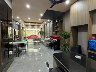 Nhà đẹp hoàng như tiếpnguyễn văn cừ  long biên  hà nội. dt56m2 x 5m mặt tiền xây dựng x 7