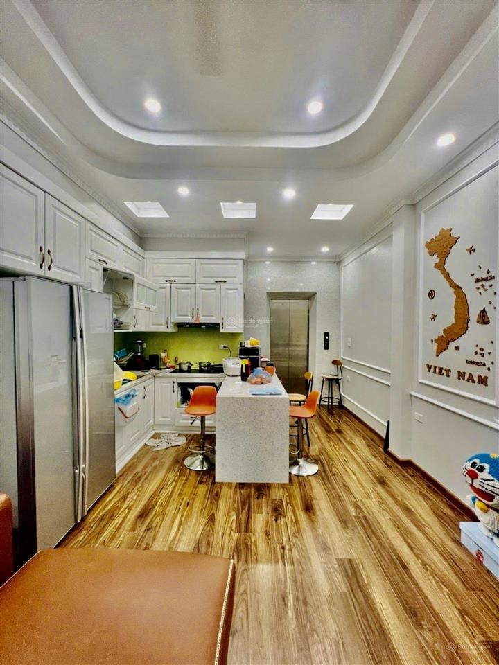 Siêu phẩm ngọc thụy  giảm giá bán nhanh còn 12 tỷ  7 tầng thang máy  gara ô tô vị trí đỉnh cao