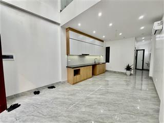 Siêu phẩm phúc lợi, long biên  45m2  6 tầng thang máy nhỉnh 7 tỷ  lô góc  view sông