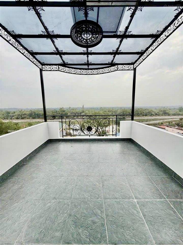 Siêu phẩm phúc lợi, long biên  45m2  6 tầng thang máy nhỉnh 7 tỷ  lô góc  view sông
