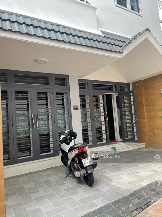 Quận 1  võ thị sáu  112.8m2  26.5 tỷ  ngang 6.4m  3 tầng  gần cv lê văn tám