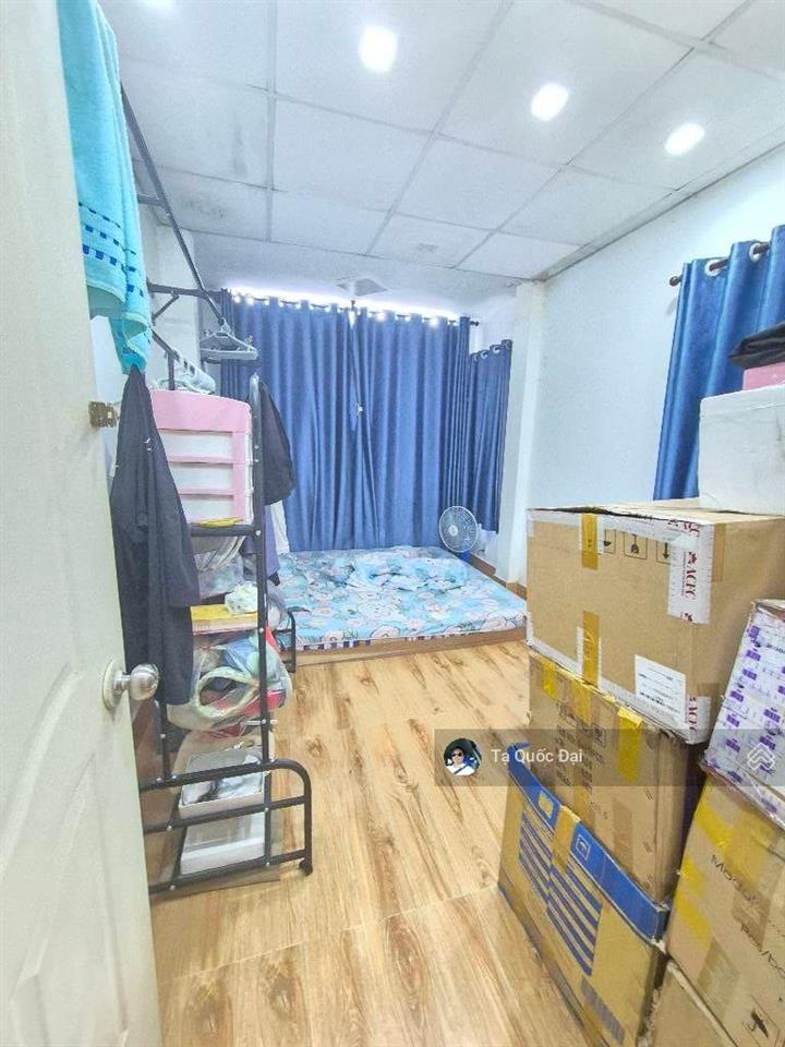 Quận 1  mt trần quang khải  23.2m2  10 tỷ  lô góc  4 tầng  dt 25tr/tháng