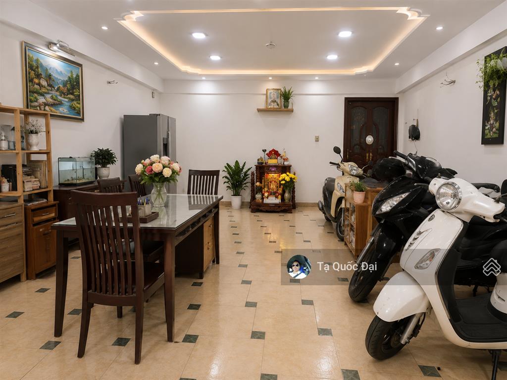 Quận 1  mt nguyễn văn cừ  108.7m2  42 tỷ  ngang 5.2m  2 mặt thoáng  4 tầng