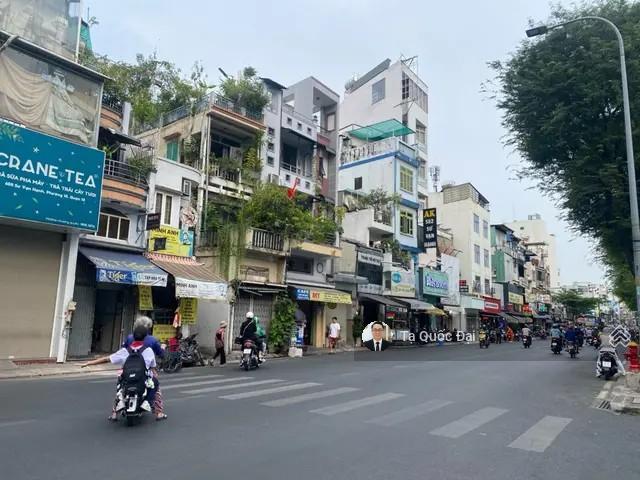Quận 10  mt sư vạn hạnh  40m2  11 tỷ  5 tầng  dòng tiền 50tr/tháng