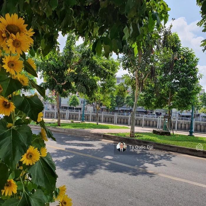 Phú nhuận  mt phan đình phùng  40m  12,3 tỷ  5 tầng  2 mặt tiền