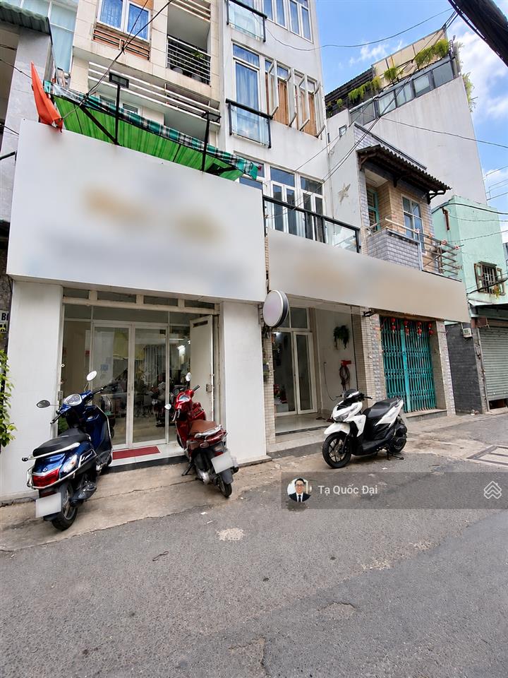 Phú nhuận  mt duy tân  42.2m  11 tỷ  5 tầng  2 mặt trước sau