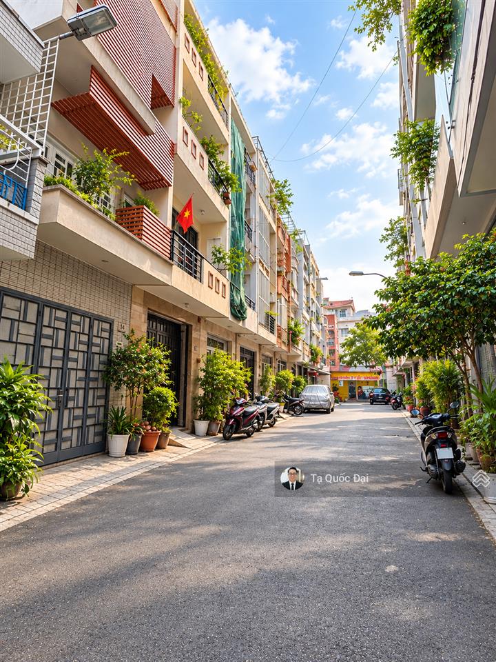 Phú nhuận  mt đường hoa phan xích long  40m  14,2 tỷ  4 tầng + sân thượng  dt 25tr/tháng