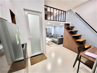 Căn hộ dịch vụ cao cấp thang máy hầm xe toà vừa mới khai trương gần ngã tư hàng xanh