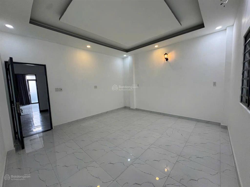 Chính chủ nhà bán 301/8 kênh tân hóa, hòa thạnh, q. tân phú